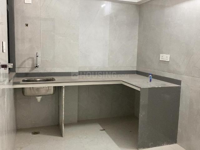 2 BHK Apartment in Santacruz East for resale Mumbai. The reference number is 16012011