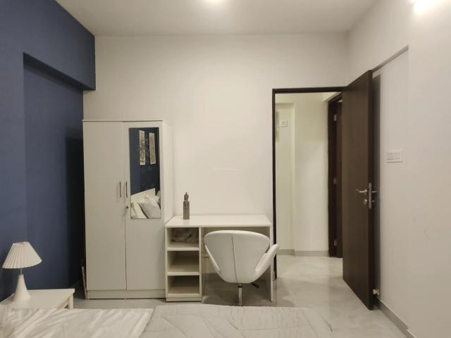 2 BHK Apartment in Santacruz East for resale Mumbai. The reference number is 18786489