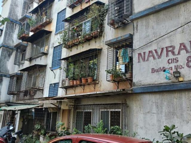 2 BHK Apartment in Santacruz East for resale Mumbai. The reference number is 19876325
