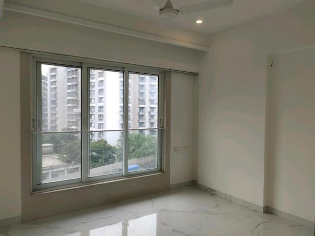 2 BHK Apartment in Santacruz East for resale Mumbai. The reference number is 20911103