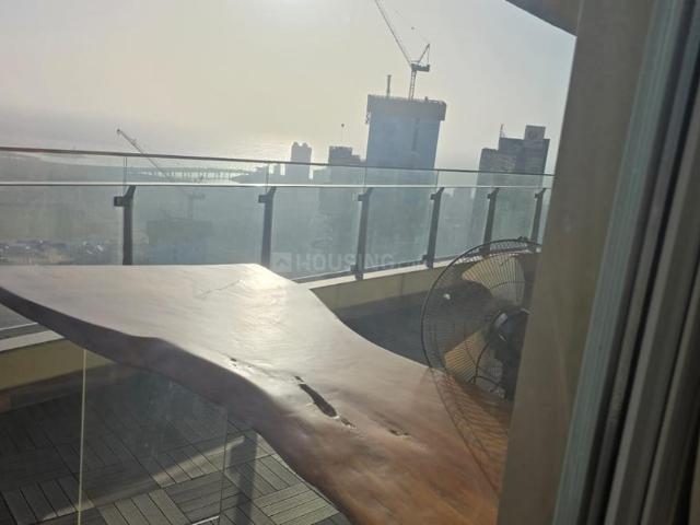 2 BHK Apartment in Santacruz East for resale Mumbai. The reference number is 20295467
