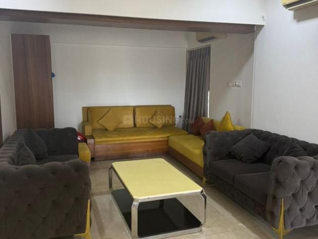2 BHK Apartment in Santacruz West for rent Mumbai. The reference number is 20624631