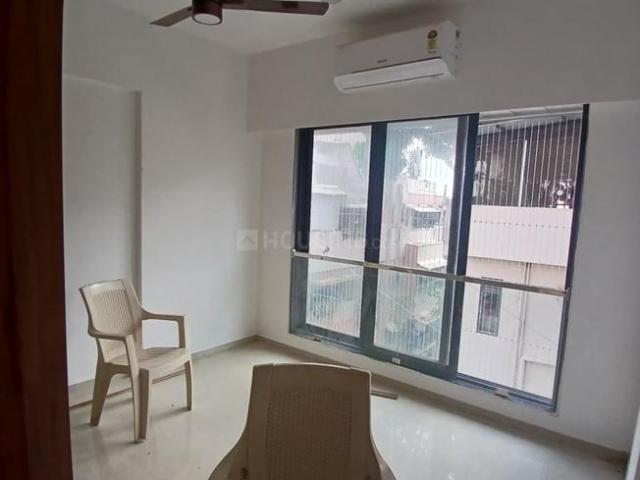 2 BHK Apartment in Santacruz West for rent Mumbai. The reference number is 20726196