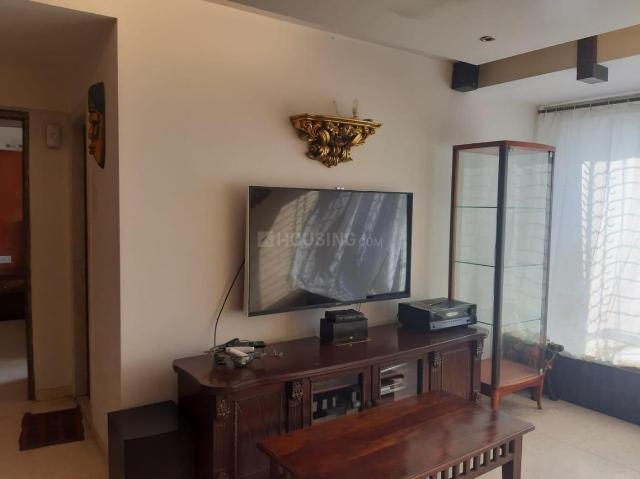 2 BHK Apartment in Santacruz West for rent Mumbai. The reference number is 20745634