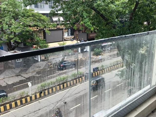 2 BHK Apartment in Santacruz West for rent Mumbai. The reference number is 20788419