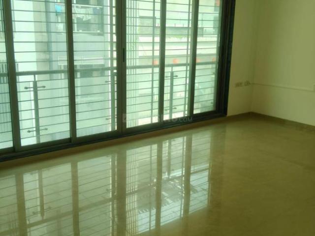 2 BHK Apartment in Santacruz West for resale Mumbai. The reference number is 20376407
