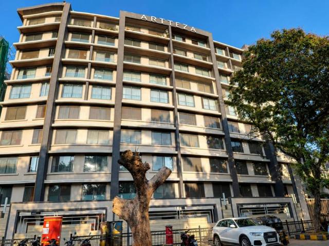 2 BHK Apartment in Santacruz West for resale Mumbai. The reference number is 20394123
