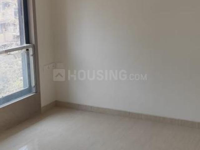 2 BHK Apartment in Santacruz West for resale Mumbai. The reference number is 6482580