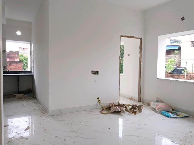2 BHK Apartment in Sarada Pally for resale Kolkata. The reference number is 20789797