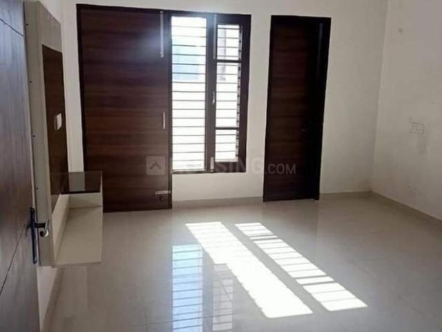 2 BHK Apartment in Sargasan for rent Gandhinagar. The reference number is 18446555