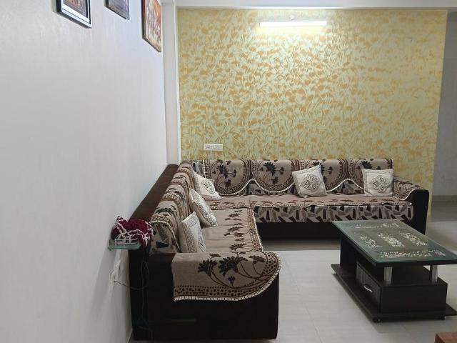 2 BHK Apartment in Sargasan for rent Gandhinagar. The reference number is 19810685