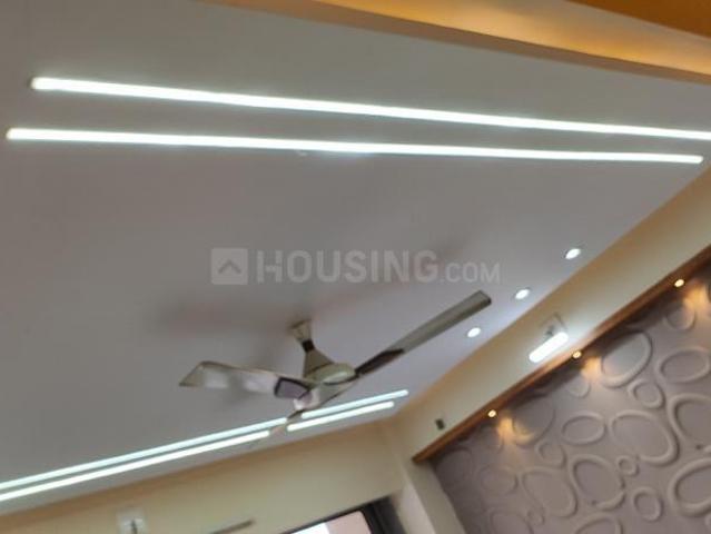 2 BHK Apartment in Sargasan for rent Gandhinagar. The reference number is 19947519