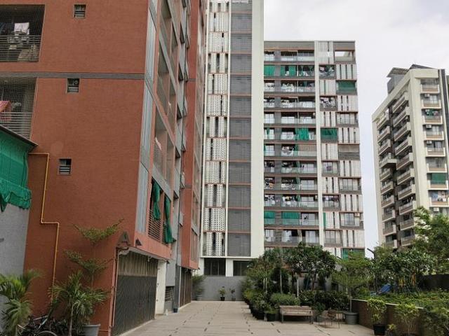 2 BHK Apartment in Sargasan for rent Gandhinagar. The reference number is 20947386