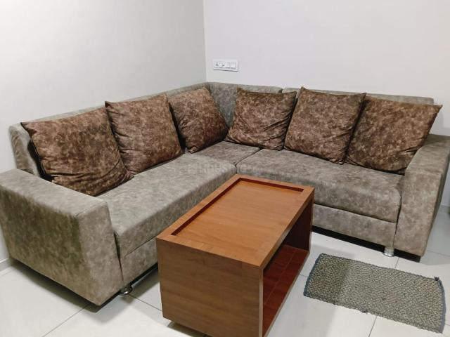 2 BHK Apartment in Sarkhej for rent Ahmedabad. The reference number is 17865966