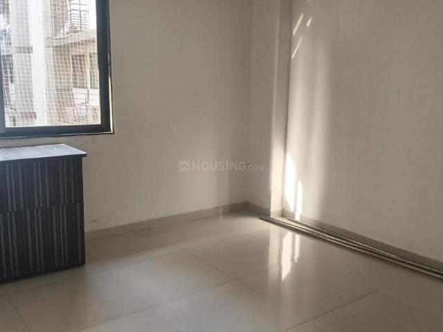 2 BHK Apartment in Sarkhej for rent Ahmedabad. The reference number is 17871908