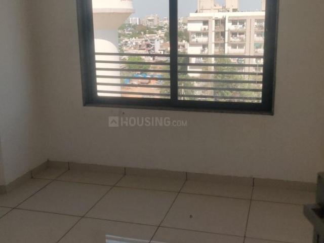 2 BHK Apartment in Sarkhej for rent Ahmedabad. The reference number is 18741640