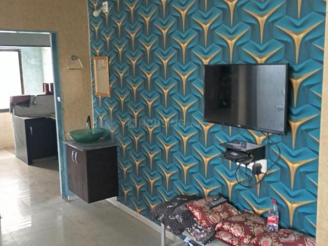 2 BHK Apartment in Sarkhej for rent Ahmedabad. The reference number is 18969846
