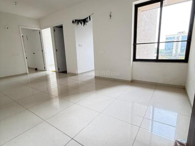 2 BHK Apartment in Sarkhej for rent Ahmedabad. The reference number is 20698414