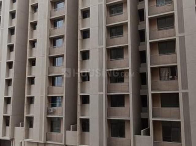 2 BHK Apartment in Sarkhej for rent Ahmedabad. The reference number is 20748930