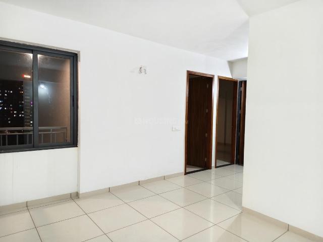 2 BHK Apartment in Sarkhej for rent Ahmedabad. The reference number is 20939096
