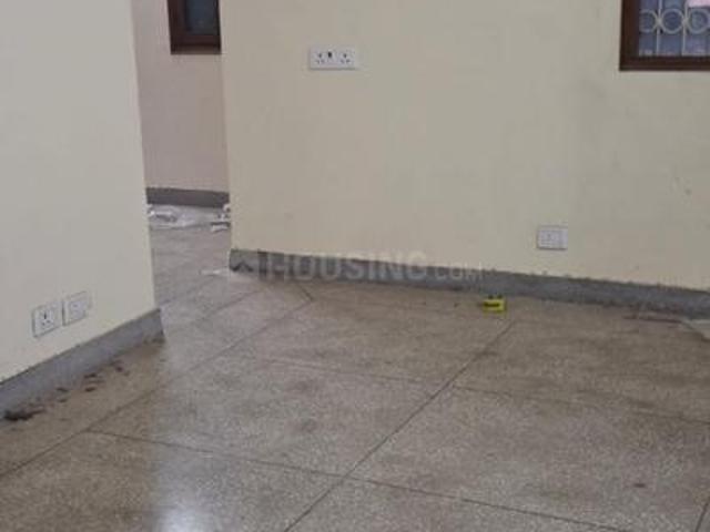 2 BHK Apartment in Sarita Vihar for rent New Delhi. The reference number is 20449050