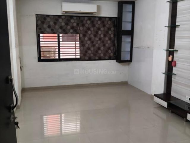 2 BHK Apartment in Science City for rent Ahmedabad. The reference number is 20962106