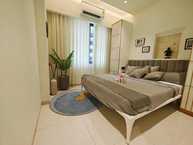 2 BHK Apartment in Science City for resale Ahmedabad. The reference number is 19626008