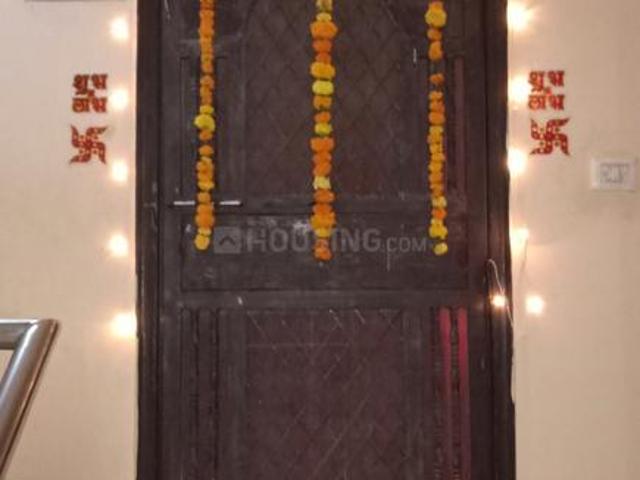 2 BHK Apartment in Sewak Park for resale New Delhi. The reference number is 11228025