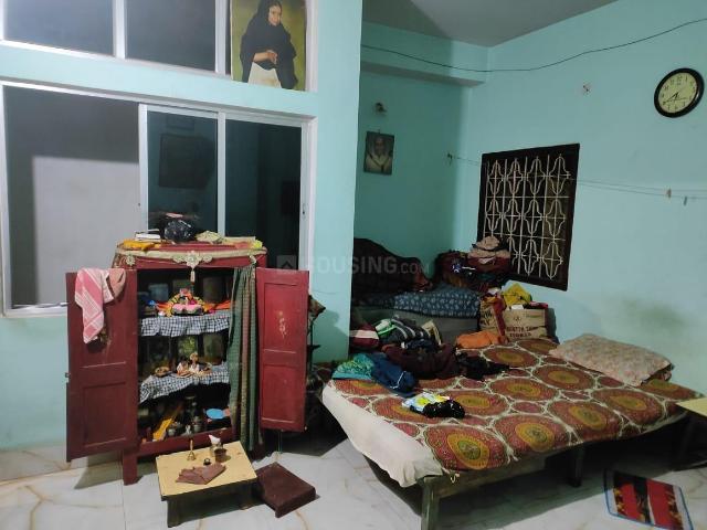 2 BHK Apartment in Sealdah for rent Kolkata. The reference number is 20136832