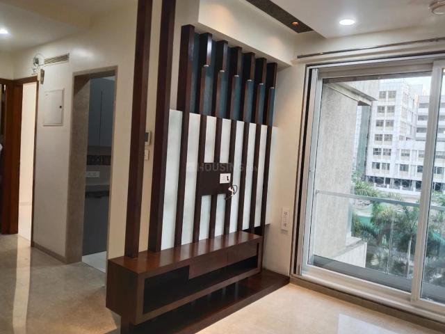 2 BHK Apartment in Seawoods for rent Navi Mumbai. The reference number is 19745998