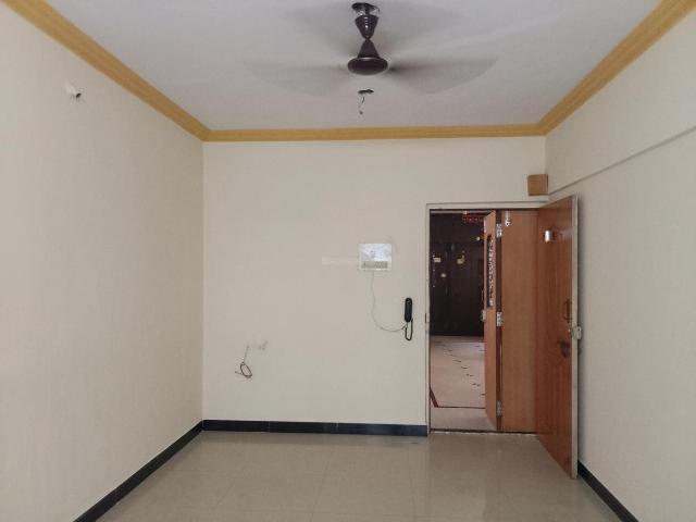2 BHK Apartment in Seawoods for rent Navi Mumbai. The reference number is 19946227