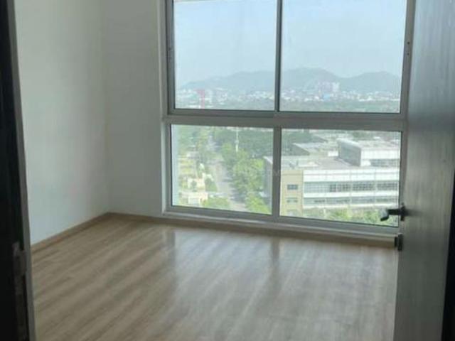 2 BHK Apartment in Seawoods for rent Navi Mumbai. The reference number is 19011830