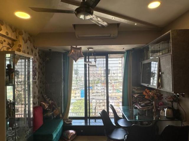 2 BHK Apartment in Seawoods for rent Navi Mumbai. The reference number is 19277411