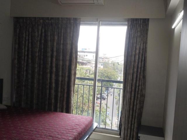 2 BHK Apartment in Seawoods for rent Navi Mumbai. The reference number is 20427389