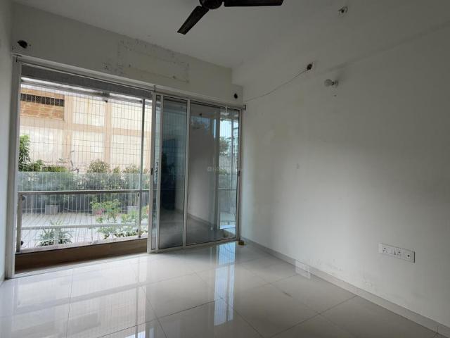 2 BHK Apartment in Seawoods for rent Navi Mumbai. The reference number is 20375149