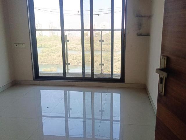 2 BHK Apartment in Seawoods for resale Navi Mumbai. The reference number is 19749794