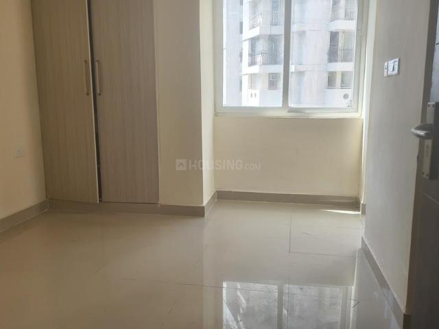 2 BHK Apartment in Sector 143 for rent Noida. The reference number is 19982777