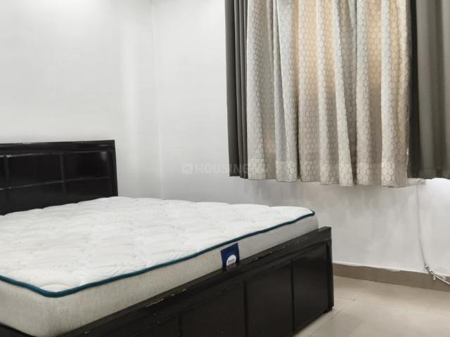 2 BHK Apartment in Sector 143 for rent Noida. The reference number is 20192457