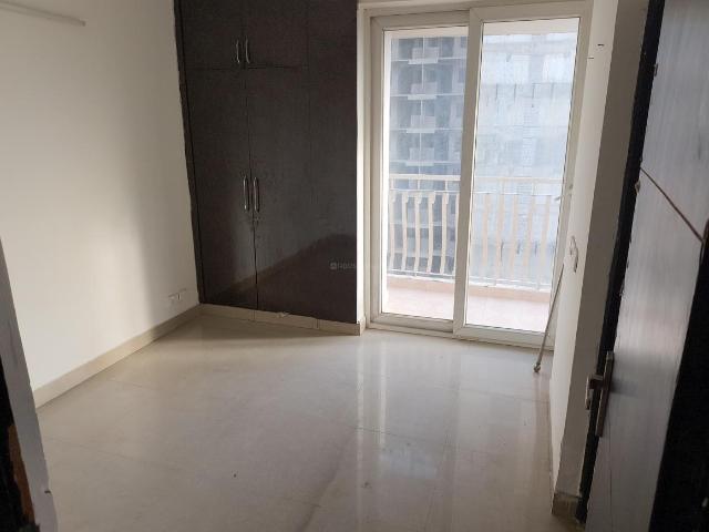 2 BHK Apartment in Sector 143 for rent Noida. The reference number is 20485297