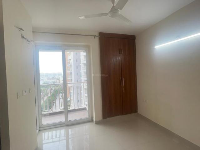 2 BHK Apartment in Sector 143 for rent Noida. The reference number is 20520605