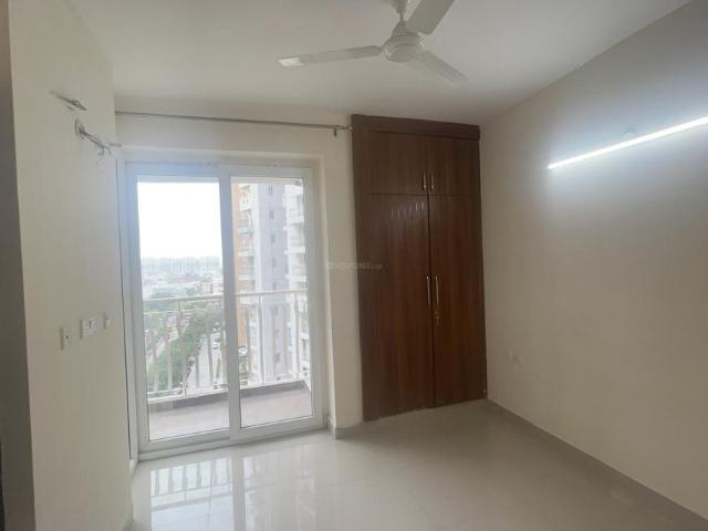 2 BHK Apartment in Sector 143 for rent Noida. The reference number is 20520605