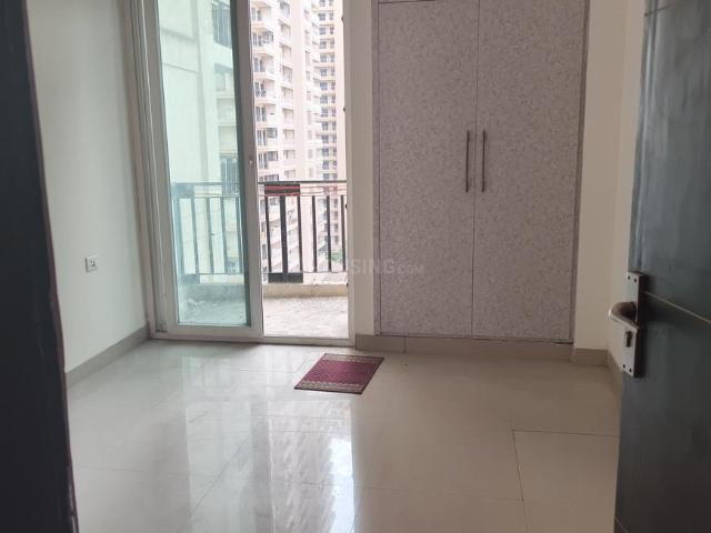 2 BHK Apartment in Sector 143B for rent Noida. The reference number is 18716830