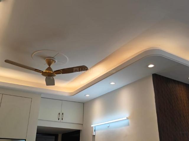 2 BHK Apartment in Sector 143B for rent Noida. The reference number is 20673461