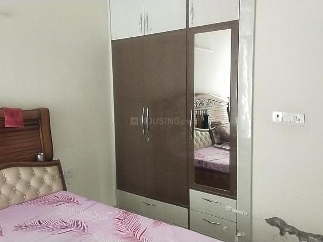 2 BHK Apartment in Sector 143B for rent Noida. The reference number is 20323738