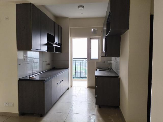 2 BHK Apartment in Sector 144 for rent Noida. The reference number is 18442901