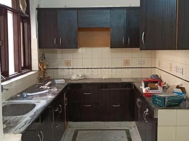 2 BHK Apartment in Sector 14 Dwarka for rent New Delhi. The reference number is 20315706