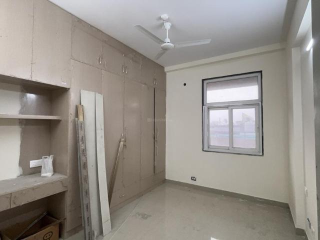 2 BHK Apartment in Sector 14 Dwarka for rent New Delhi. The reference number is 20318025