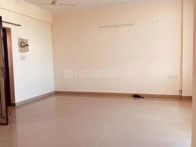 2 BHK Apartment in Sector 14 for rent Gurgaon. The reference number is 19995621