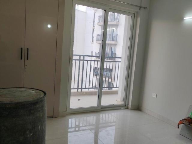 2 BHK Apartment in Sector 150 for rent Noida. The reference number is 19720386
