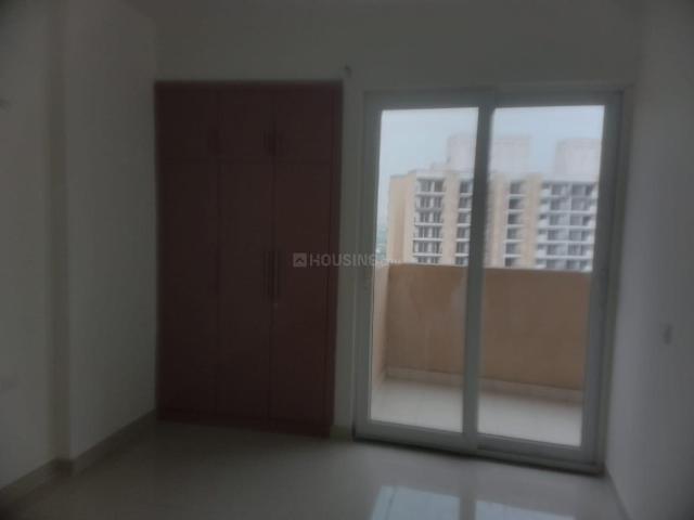 2 BHK Apartment in Sector 150 for rent Noida. The reference number is 19871366
